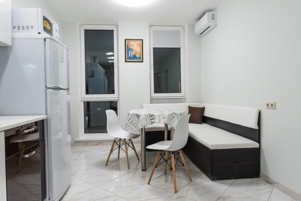 Apartments Riviera,20 Минут От Центра Kiev Bagian luar foto