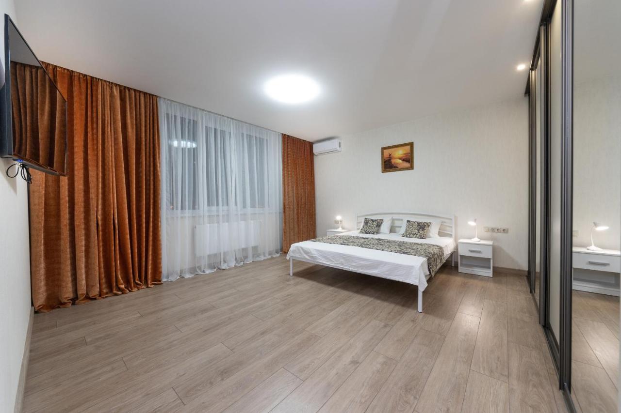 Apartments Riviera,20 Минут От Центра Kiev Bagian luar foto